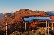 62 Dal Pizzo Cerro il Castel Regina e il Corno (a sx)  nella luce del tramonto